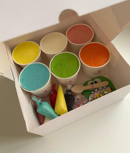 اكواب التزيين