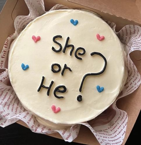 كيكة she or he