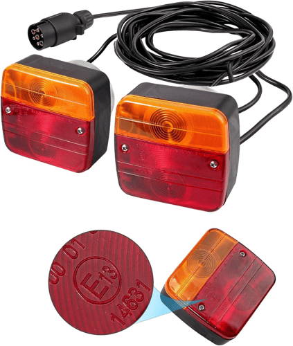 إناره خلفيه بمغناطيس للمقطورات مع فيش اوربي