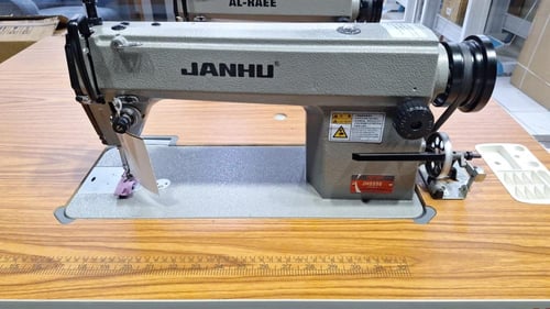 ماكينة الخياطة الصناعية Janhu 5550