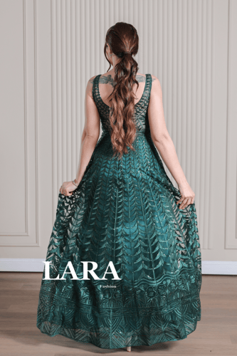 فستان سهره مرصع بالفصوص الكريستاليه