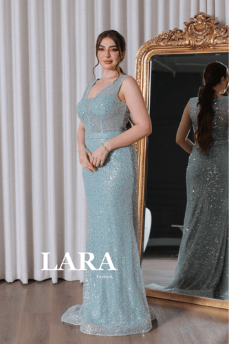 فستان سهره فخم مزين بالترتر اللامع