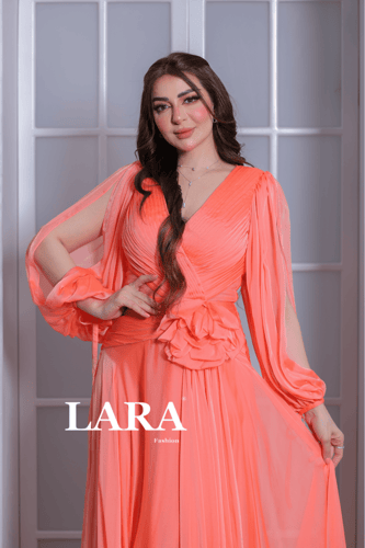 فستان سهرة ناعم