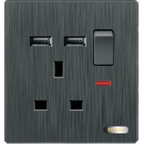 فيش 13A +2USB بيانو اسود