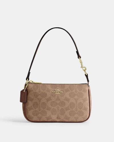 حقيبة من coach متوفر بالطلب