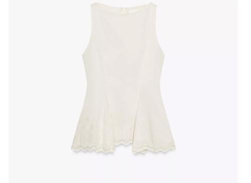 قطع مختاره من Zara