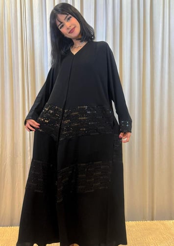 طقم عباية كريب حرير