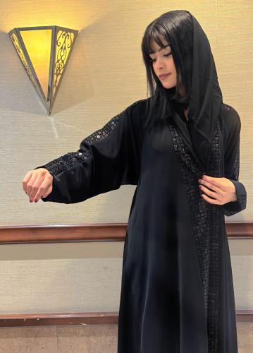 طقم عباية كريب