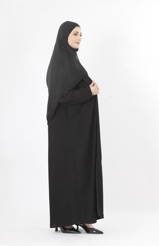 طقم عباية بالطو