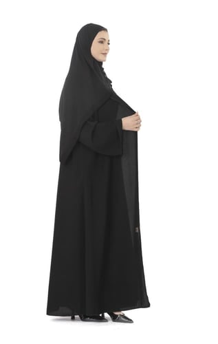 طقم عباية فكرة