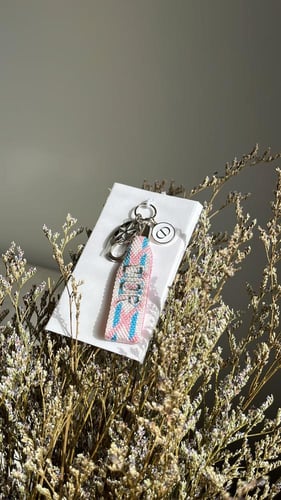 ميدالية ديور مع البوكس