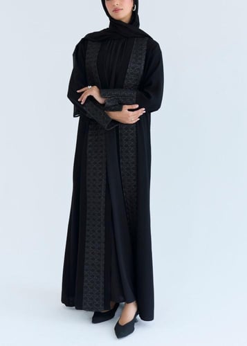 YUSR ABAYA