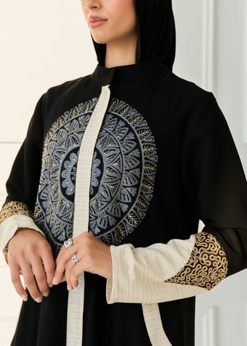 Yasmina Abaya