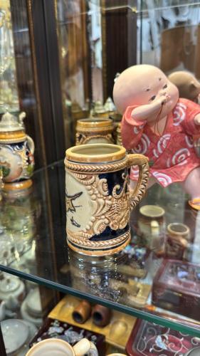 مُجّات بورسلان فنية أوروبية