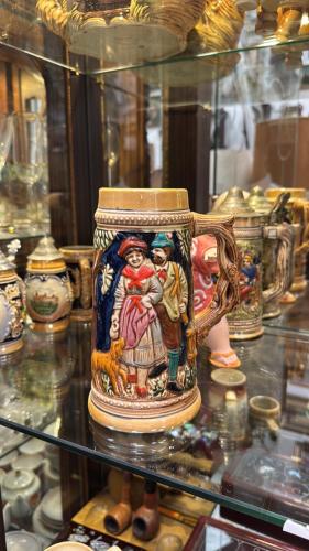 مُجّات بورسلان فنية أوروبية