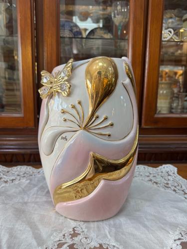 مزهرية إيطالية فاخرة بتصميم أنيق وعصري