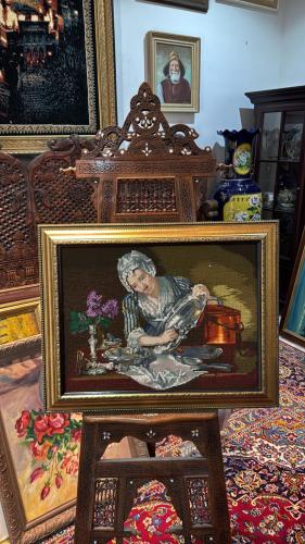 لوحة تطريز فنية كلاسيكية – شغل يدوي كامل بإطار ذهب...