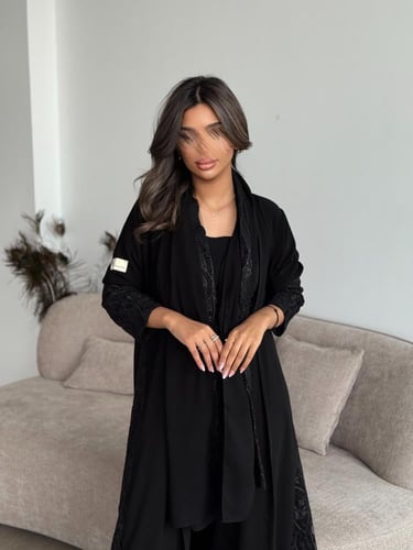 عـبـايـة تُل من الجهتين 106#