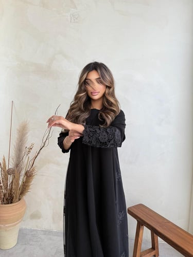 عـبايـة دانـتـيـل #125