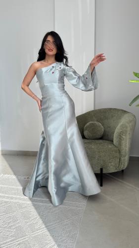 الــقــوت الأزرق