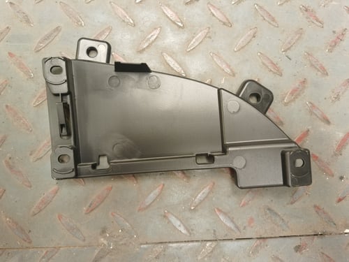 مثلث قواعد داخلية للشبك مازدا 6 2019-2024