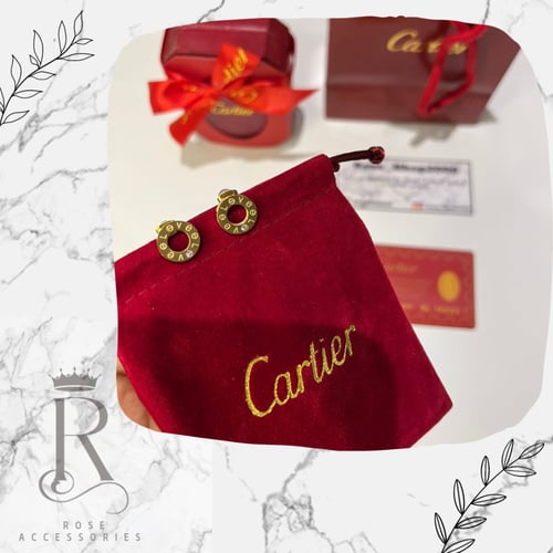 حلق كارتيه Love مطلي وعليه ختم البراند ضمان سنه عا...