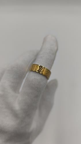 خاتم لويس فيتون ستان ستيل مطلي مايفسخ وعليه ختم ال...