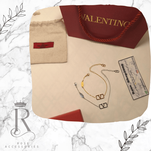 اسورة فالنتينوا