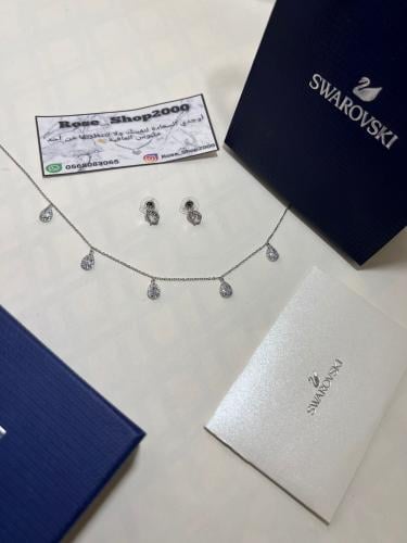 طقم سوارفسكي شامل الملحقات