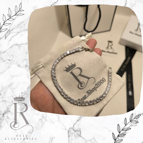 اسورة تنس فضي