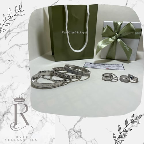 مجموعة اساور فان كليف