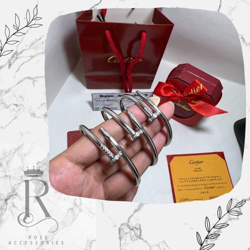 اسورة المسمار فصوص متوفر ذهبي وفضي