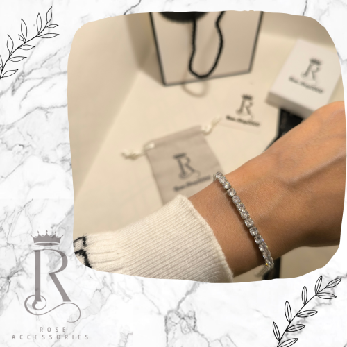 اسورة تنس فضي