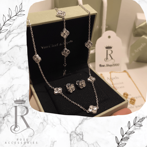 طقم فان كليف وردة صغيرة ذهبي وفضي