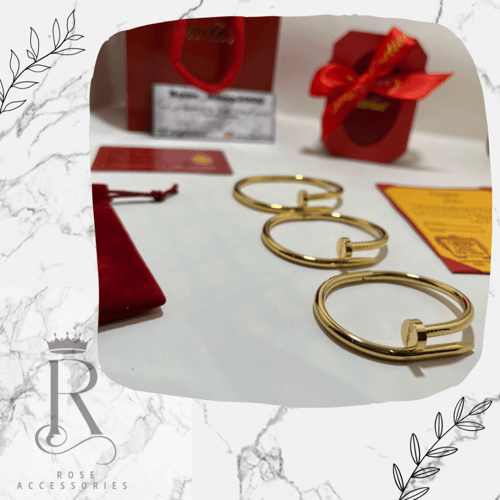 اسورة كارتيه المسمار سادة