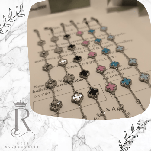 اساور فان كليف وردة صغيرة فضي ماستر