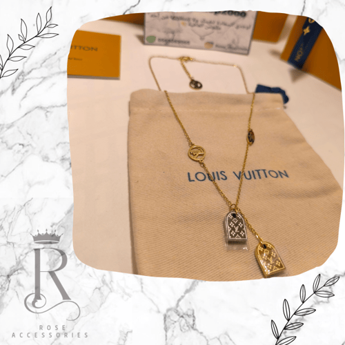 سلسال لويس فيتون