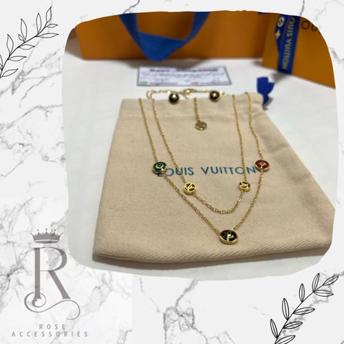 طقم لويس فيتون