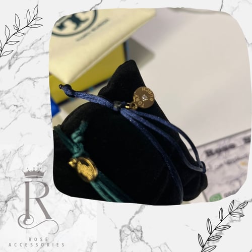 اسورة توري بورش ذهبي