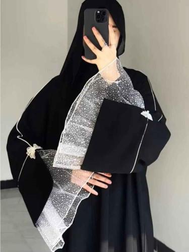 عباية نسائية إسلامية بأكمام دانتيل