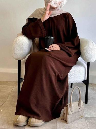 عباية طويلة سادة فاخرة