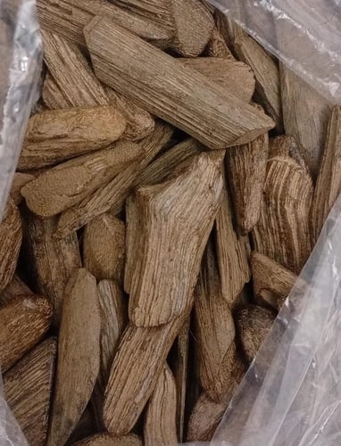 عود مروكي اندونيسي مختار (أوقية)
