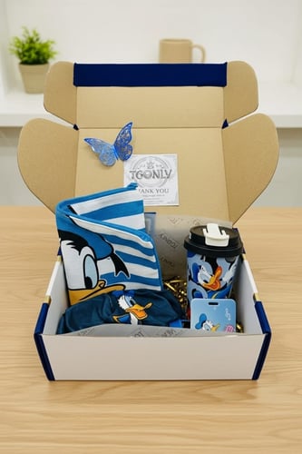 The mischievous seas box Batoot