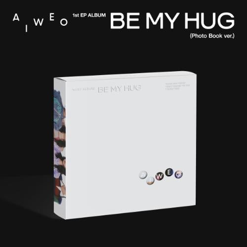 A I W E O - 1st EP Album BE MY HUG (PHOTO BOOK Ver...