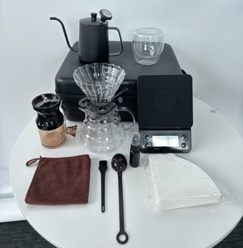 حقيبة القهوة V60 - مكونة من 12 قطعة