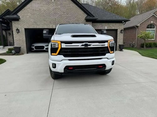 CHEVY SILVERADO 2500HD / 3500HD , 2024/2026 كت تحو...