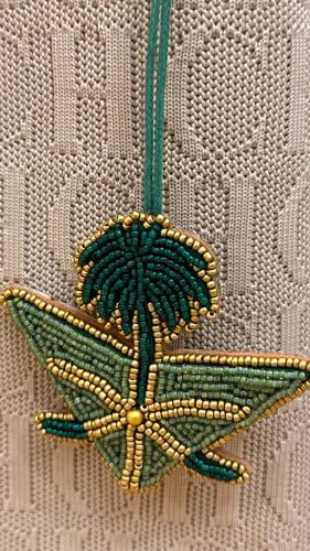 تعليقة حقيبة k s a