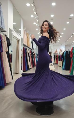 فستان سهرة بلون كحلي روعه
