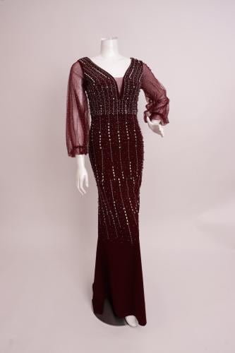 فستان سهرة مطرز خامة الكريب الراقي