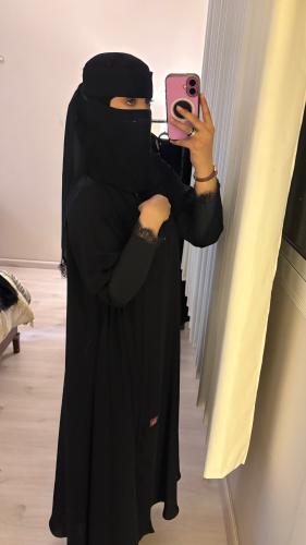 عباية نجلاء